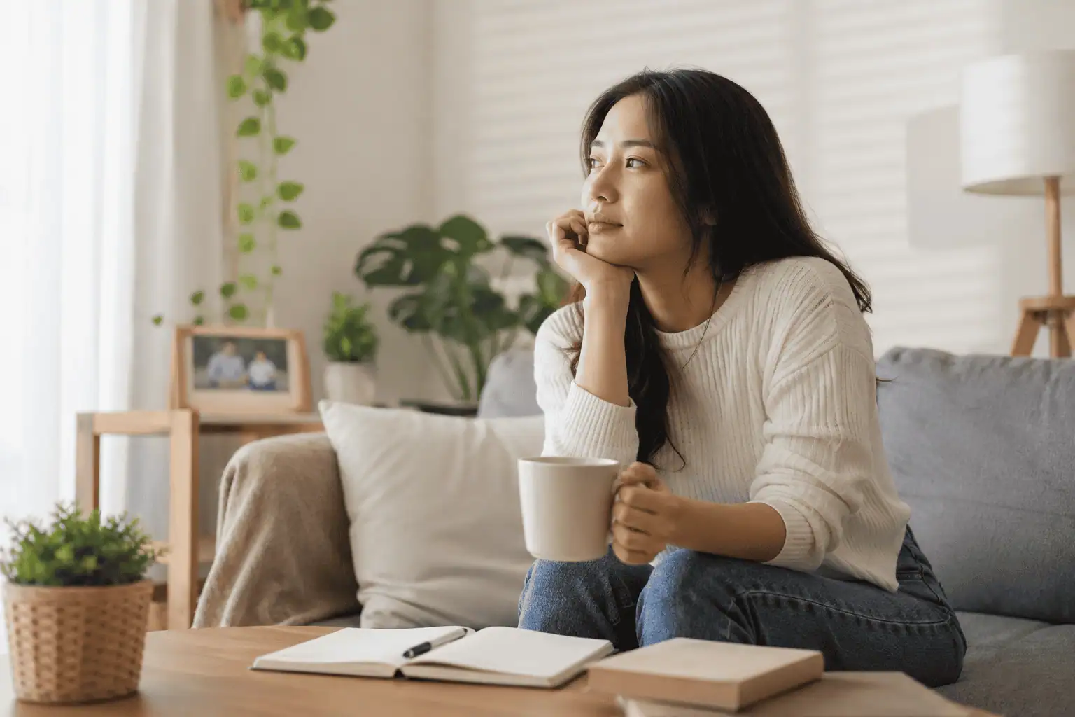 How to Cope with Divorce: A Lawyer’s Guide to Healing 5 woman trying to cope with divorce